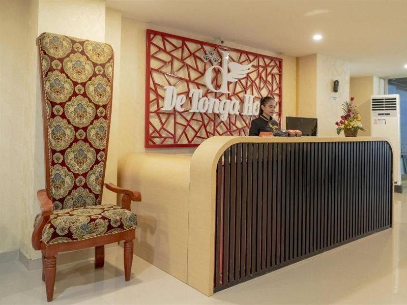 מדאן De'Tonga Hotel מראה חיצוני תמונה
