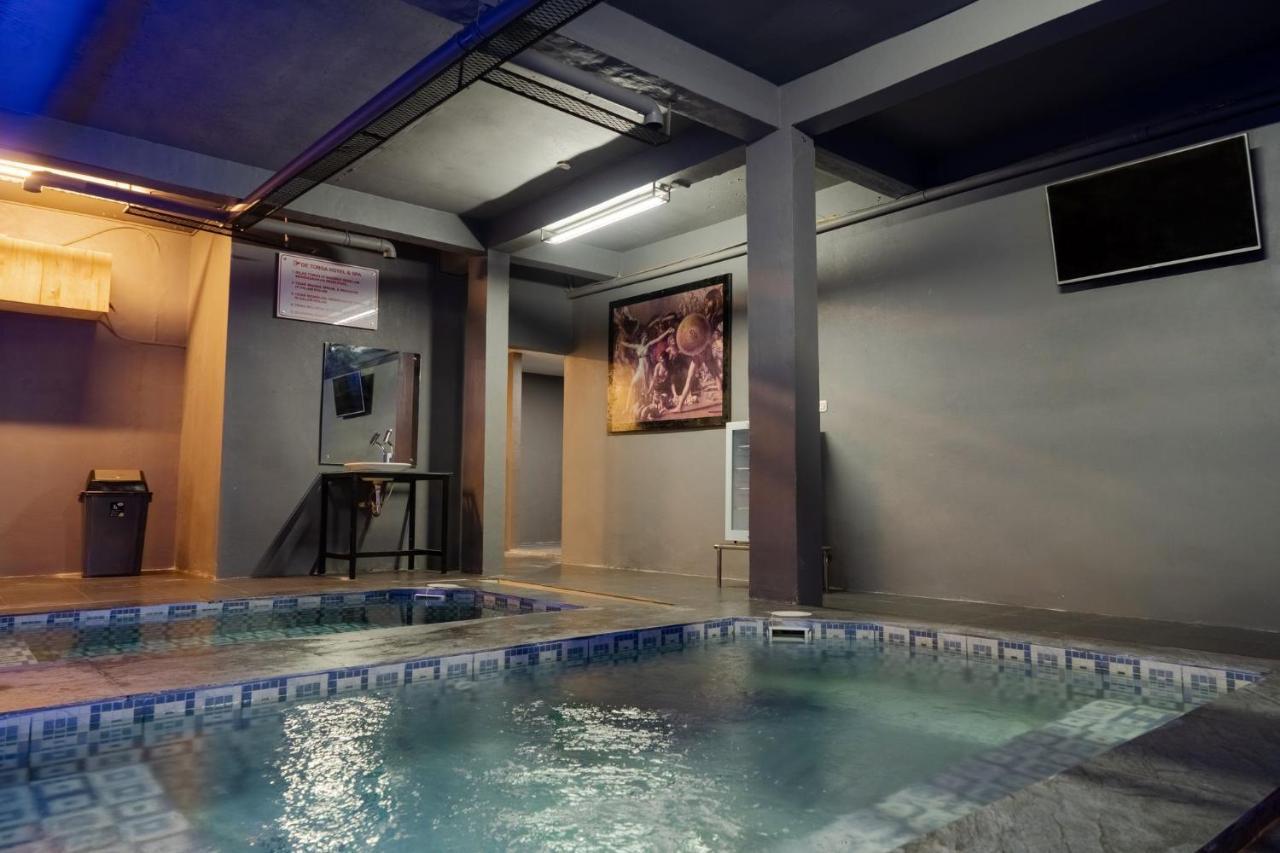 מדאן De'Tonga Hotel מראה חיצוני תמונה