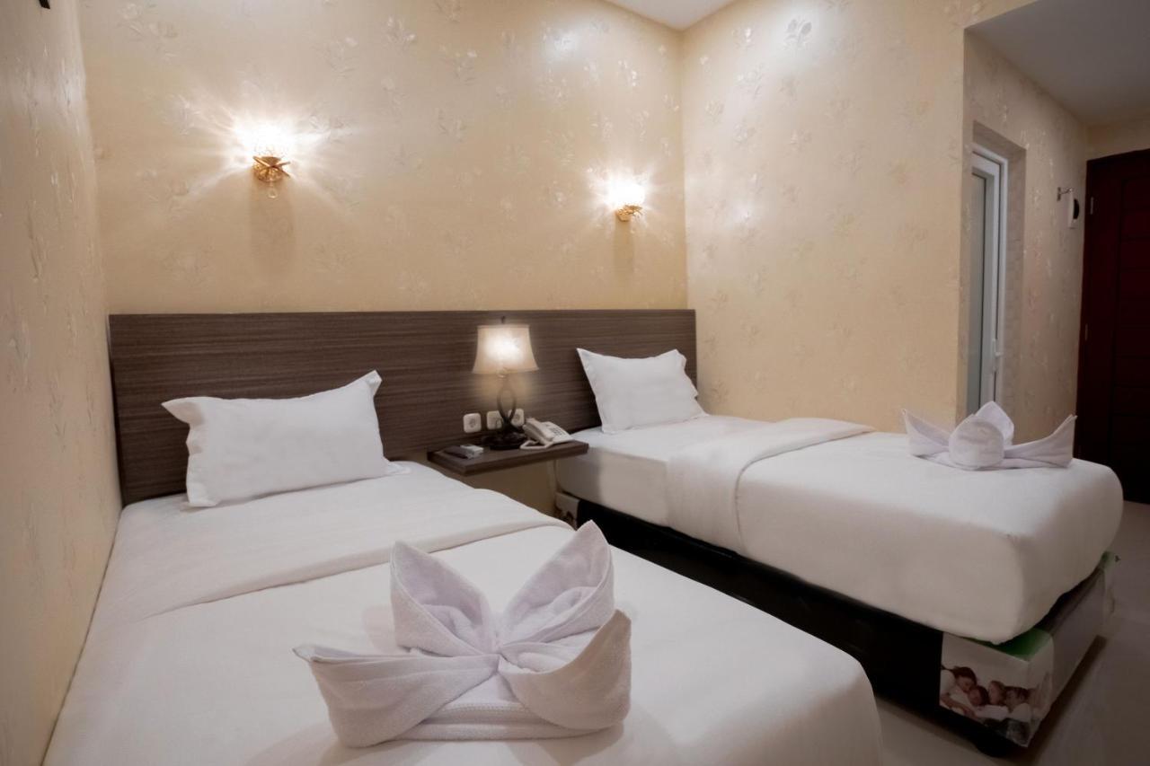 מדאן De'Tonga Hotel מראה חיצוני תמונה