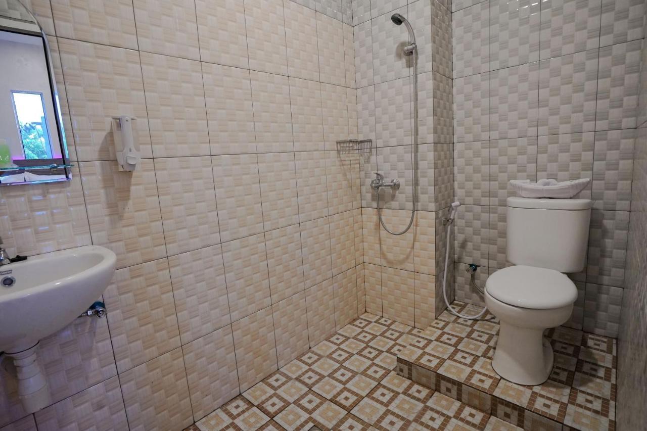 מדאן De'Tonga Hotel מראה חיצוני תמונה